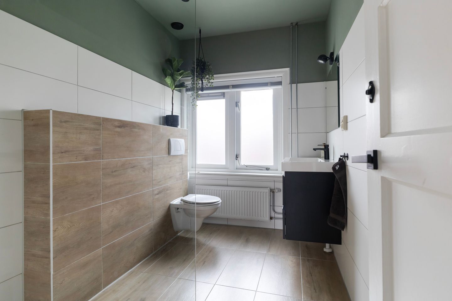 Photo 35 of Frederik Ruyschstraat 24