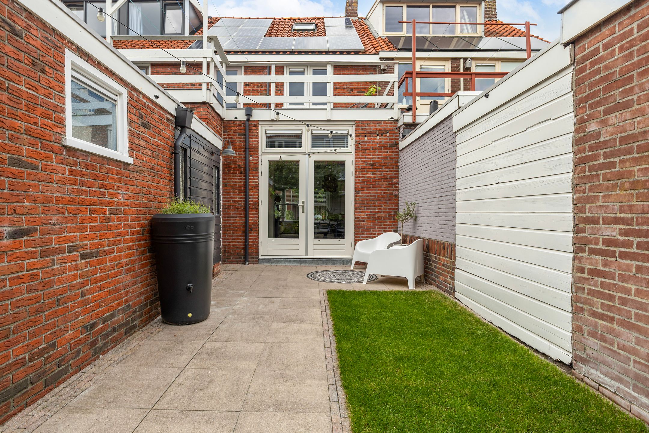 Photo 48 of Frederik Ruyschstraat 24