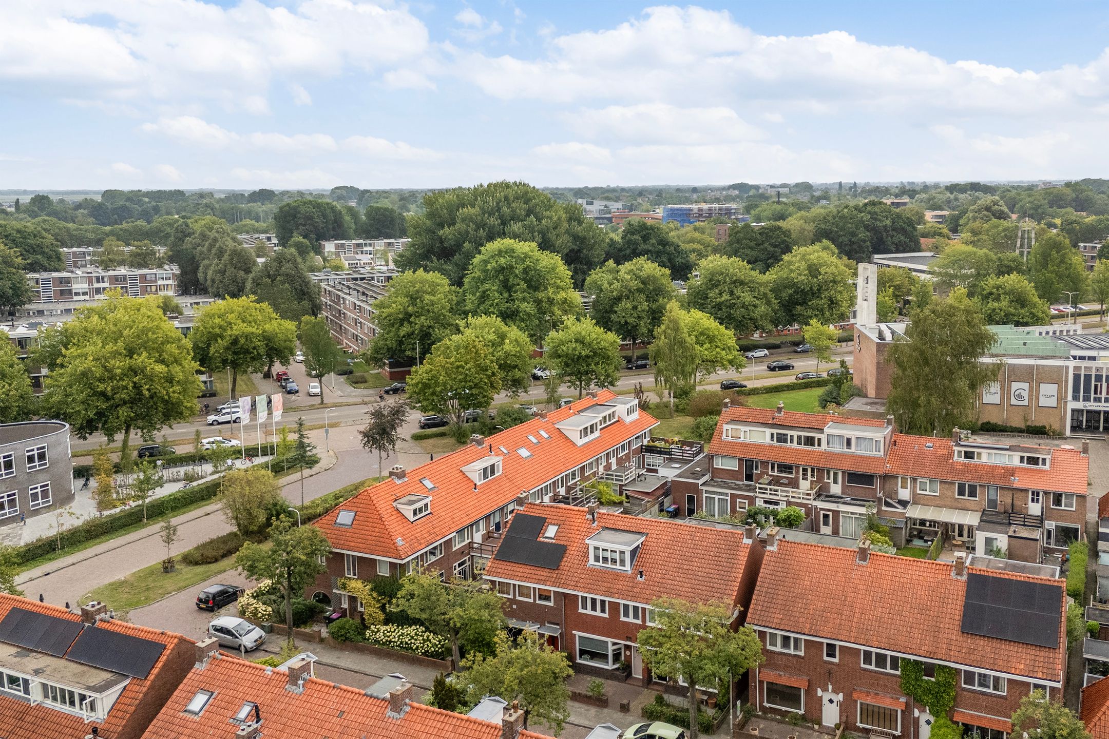 Photo 54 of Frederik Ruyschstraat 24