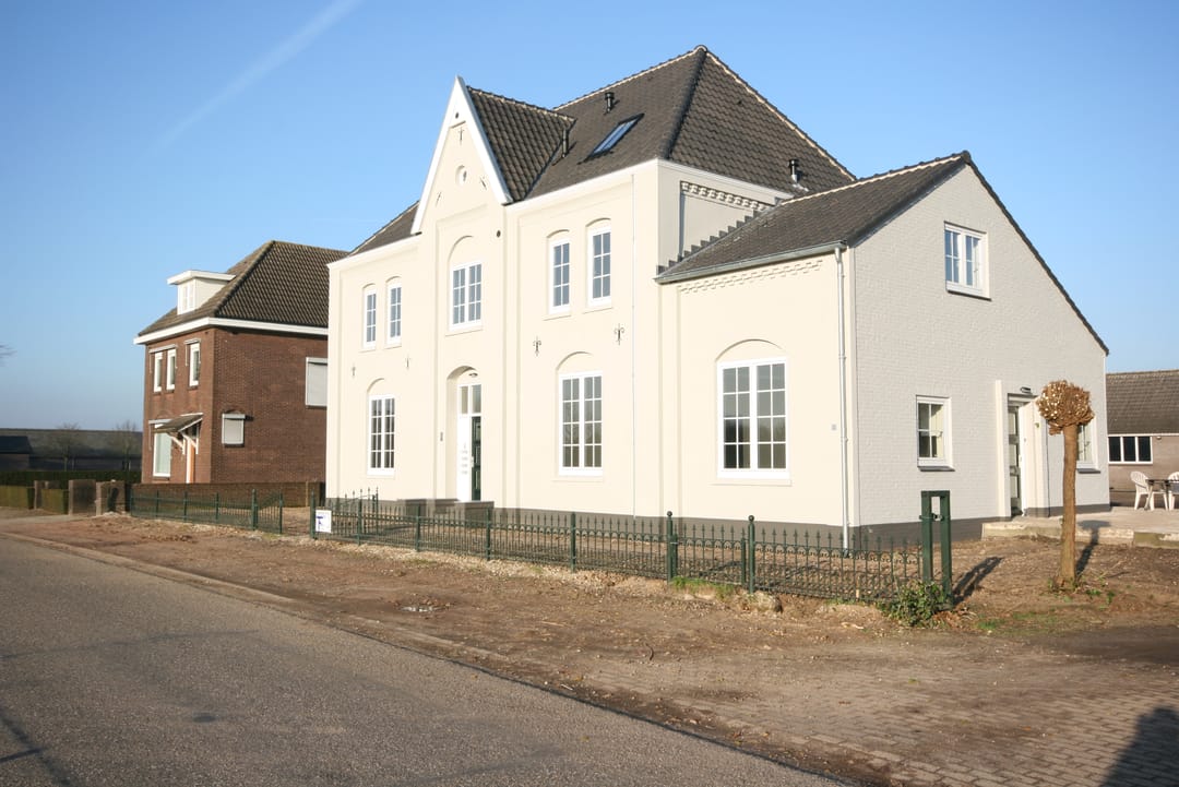 Augustinusweg 2-B, Bergen (L.)