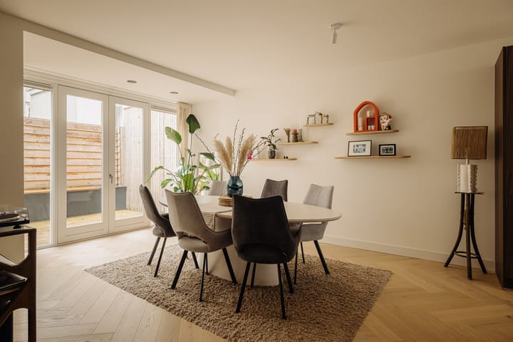 Photo 9 of Egelantiersstraat 105-A