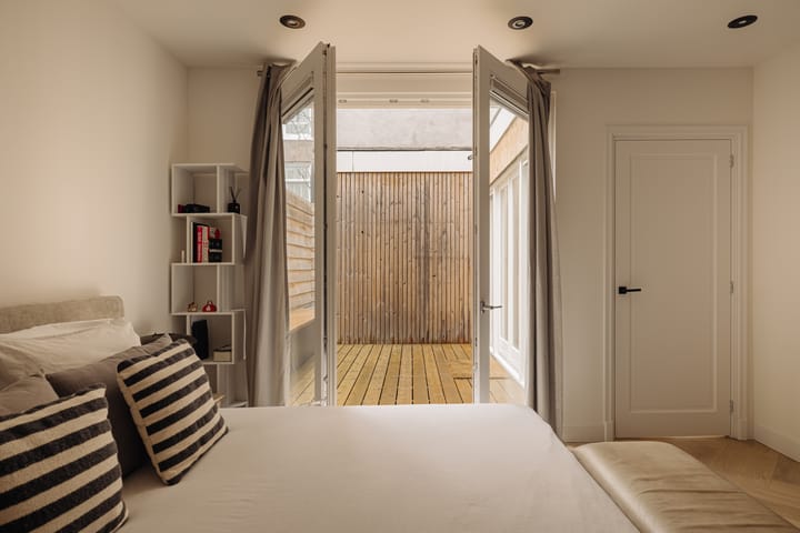 Photo 22 of Egelantiersstraat 105-A