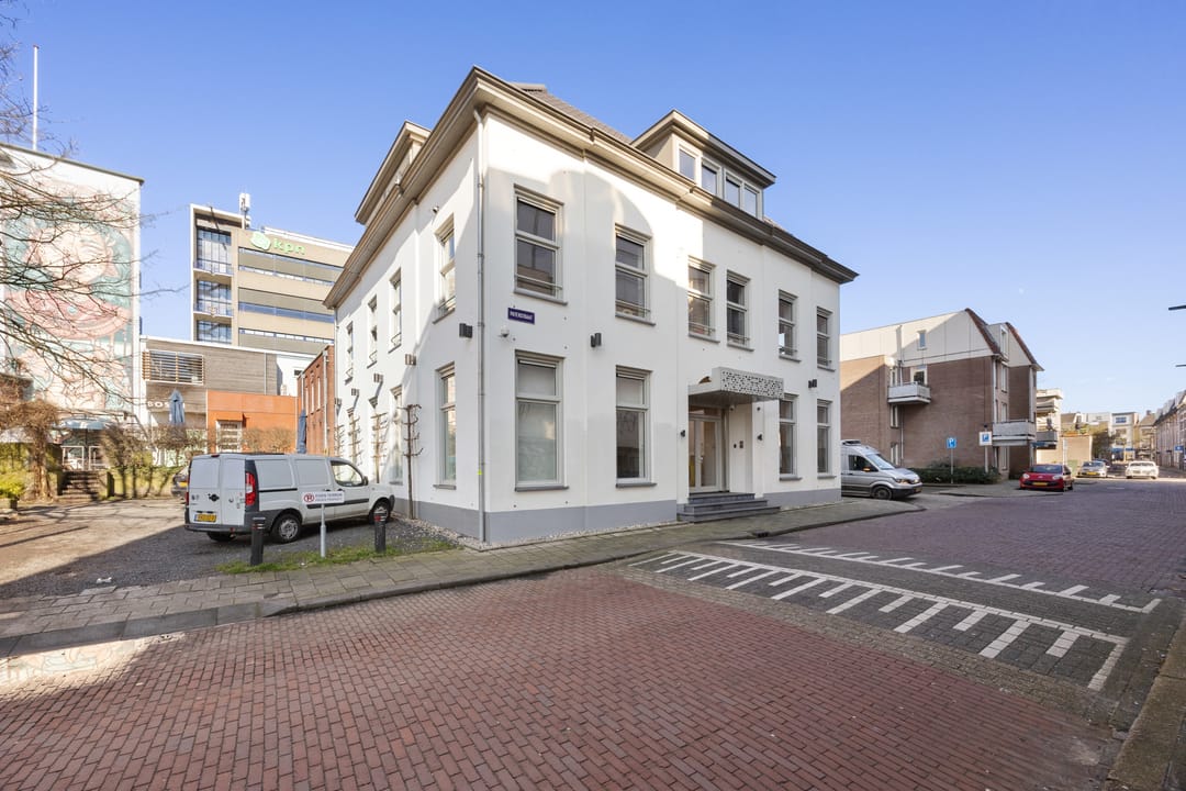 Foto 17 van Patersstraat 1-4