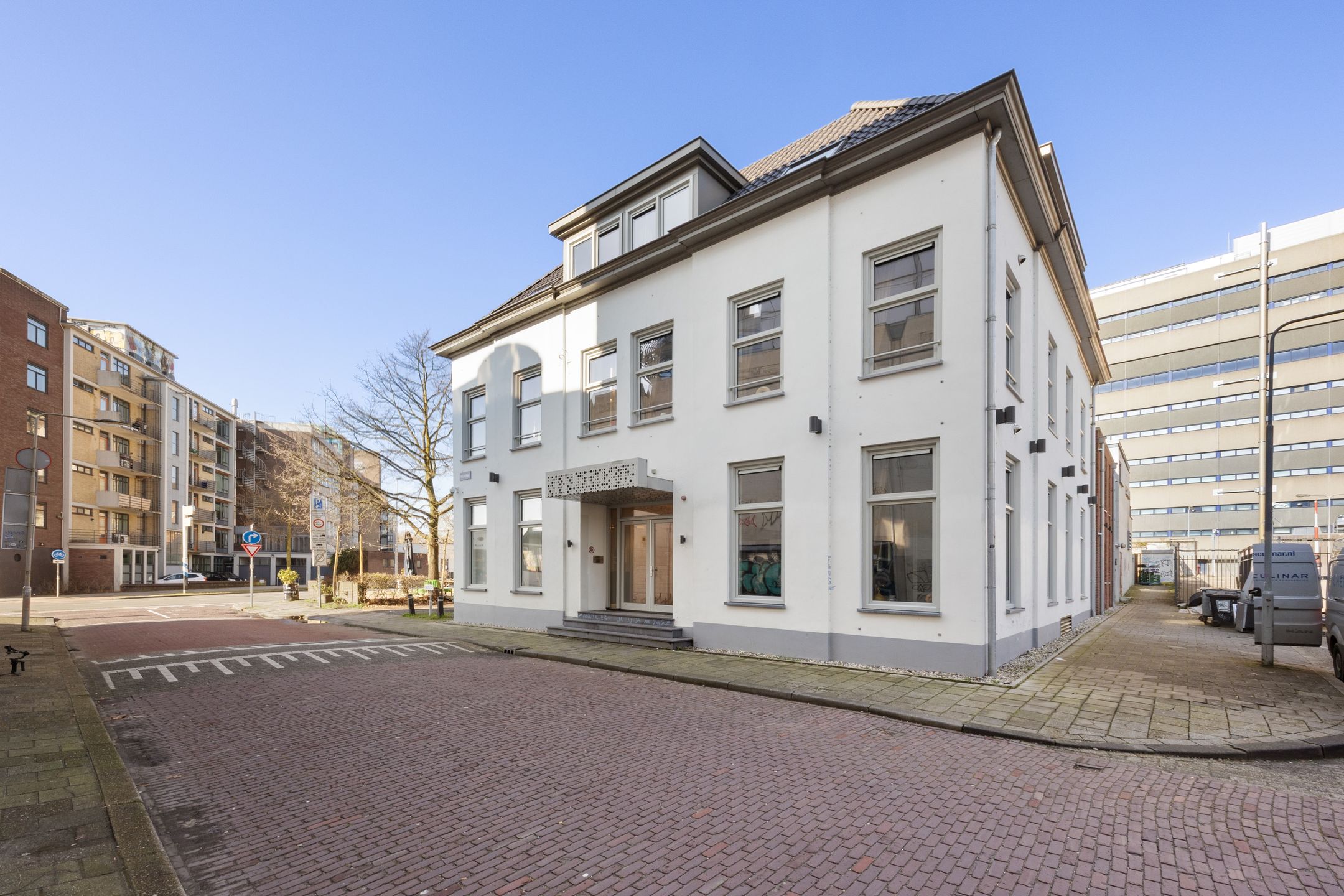 Foto 18 van Patersstraat 1-4