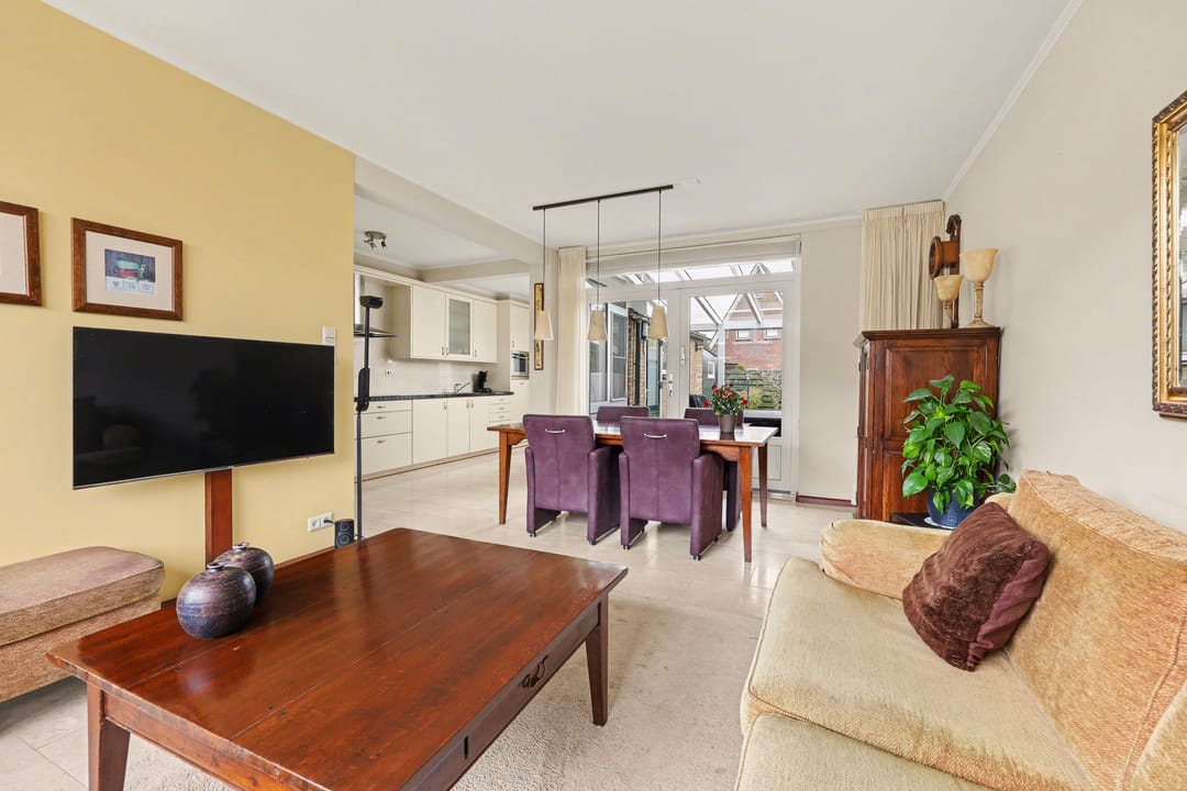 Foto 11 van Pijnboomstraat 26