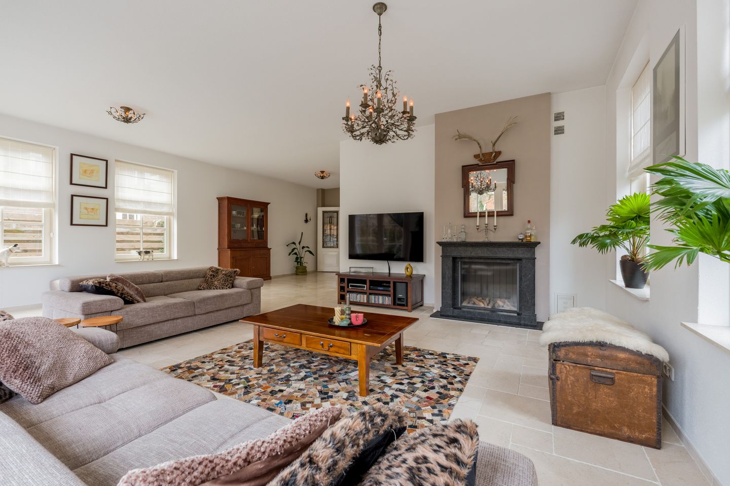 Foto 5 van Aalsmeerderweg 322