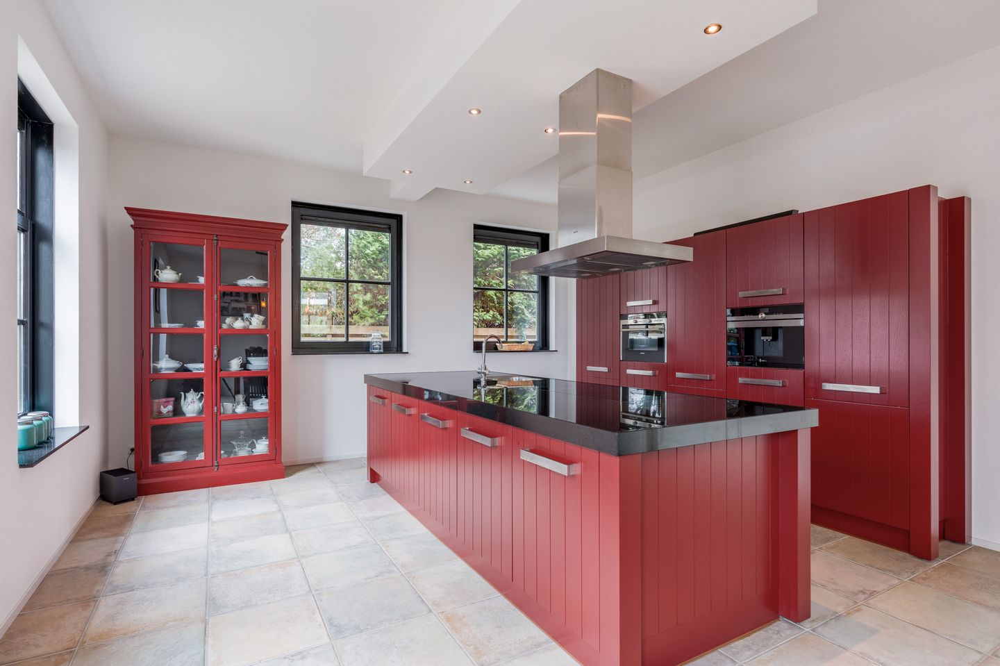 Foto 10 van Aalsmeerderweg 322