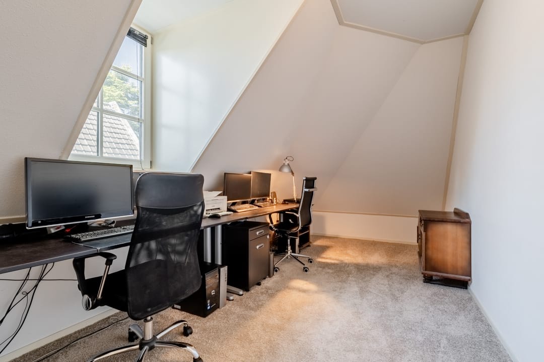 Foto 28 van Aalsmeerderweg 322