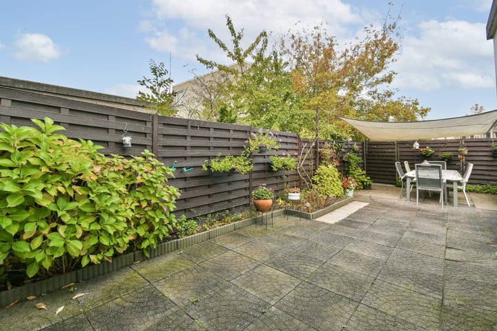 Foto 3 van Adrianus van Waertweg 11