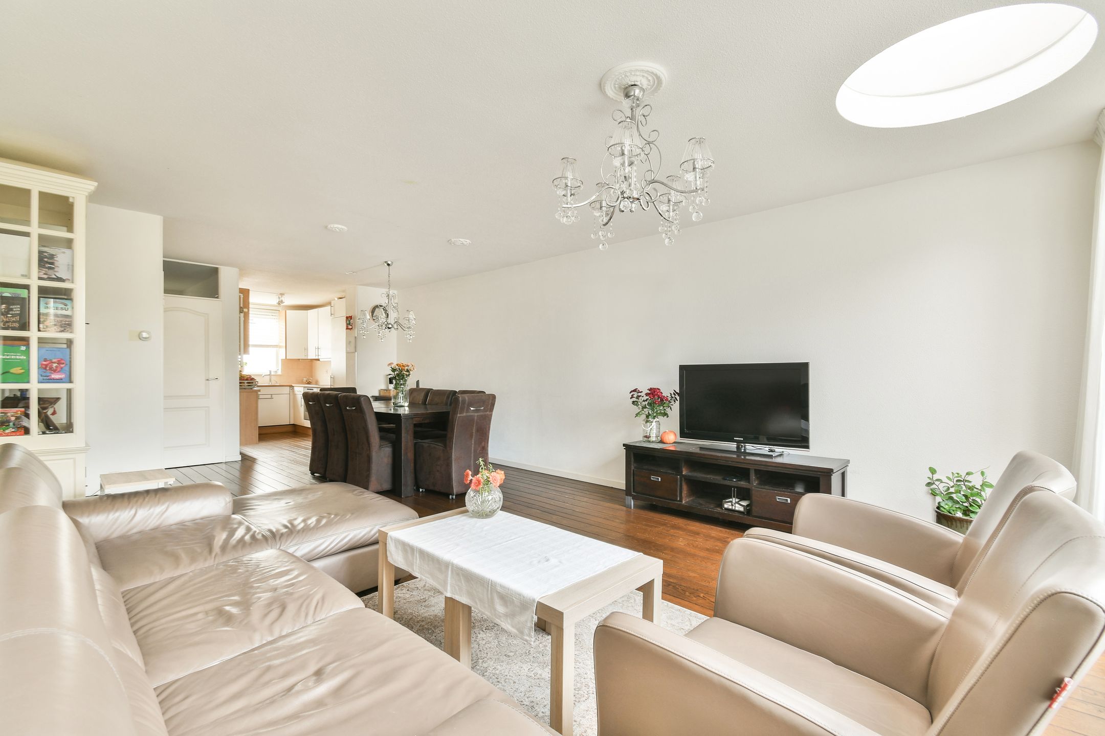 Foto 6 van Adrianus van Waertweg 11