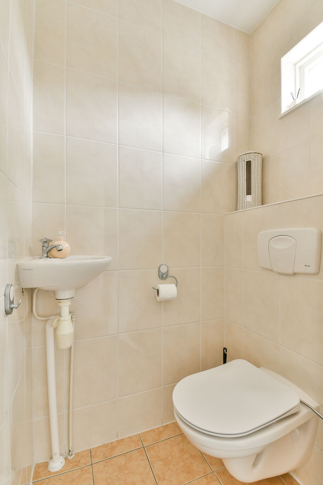 Foto 11 van Adrianus van Waertweg 11