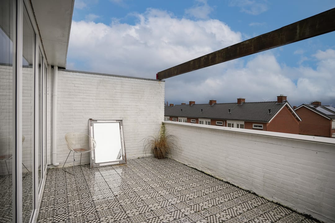 Photo 23 of Westlanderstraat 9