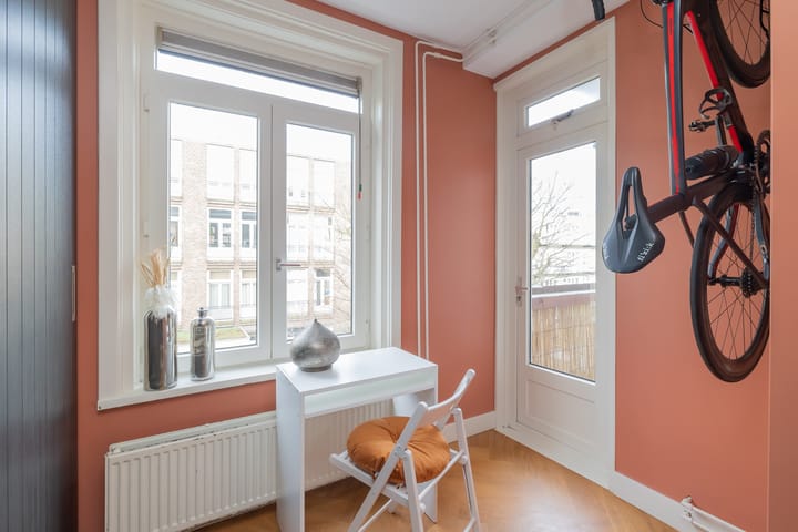 Foto 21 van Paramaribostraat 97-2