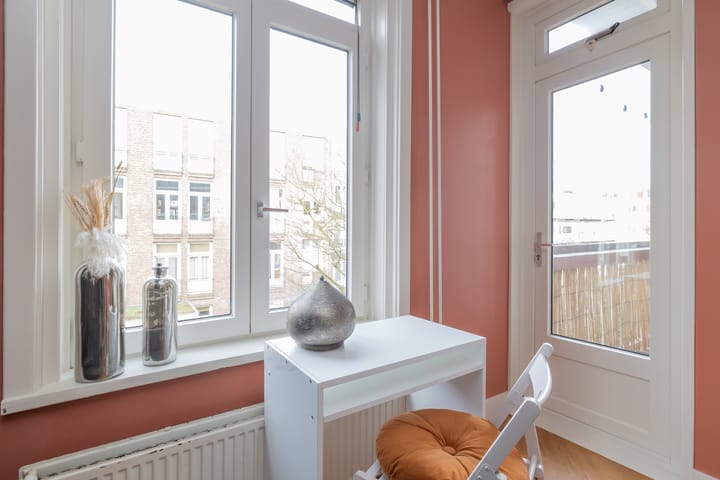 Foto 22 van Paramaribostraat 97-2