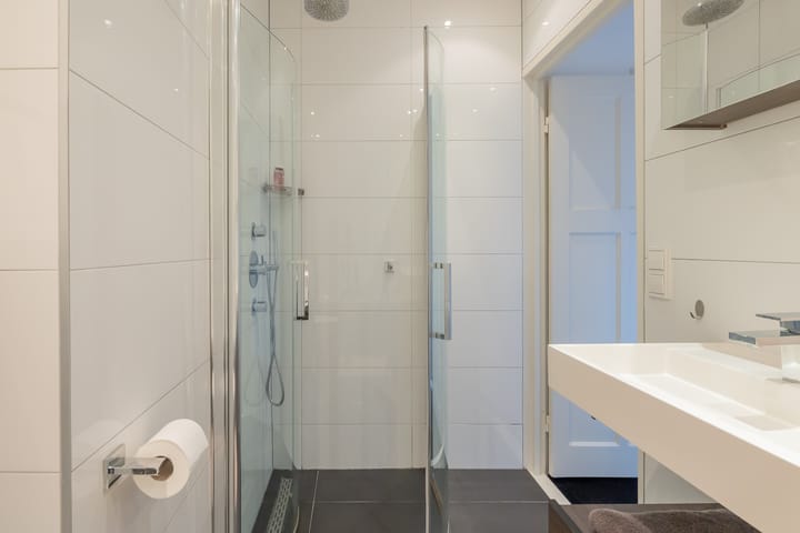 Foto 31 van Paramaribostraat 97-2