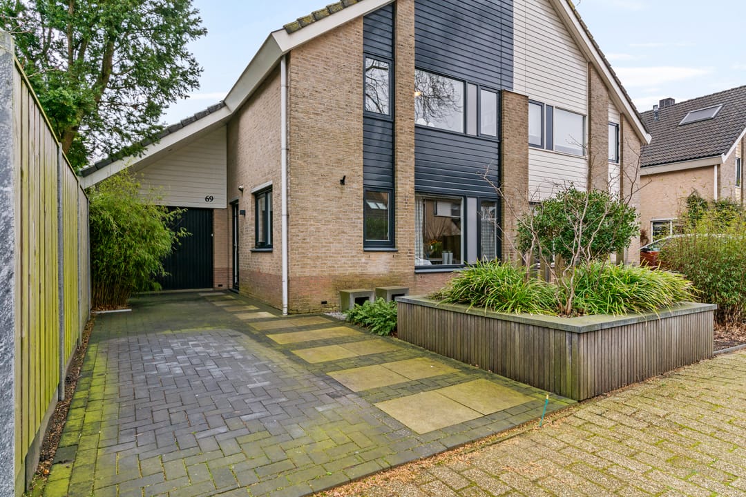 Foto 8 van Dukaat 69