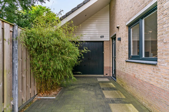 Foto 9 van Dukaat 69