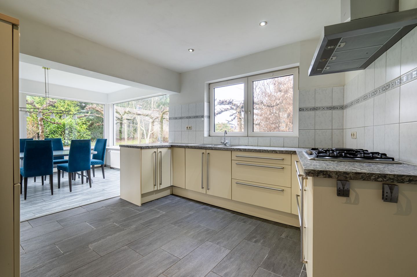 Photo 10 of Merkelbeekerstraat 38