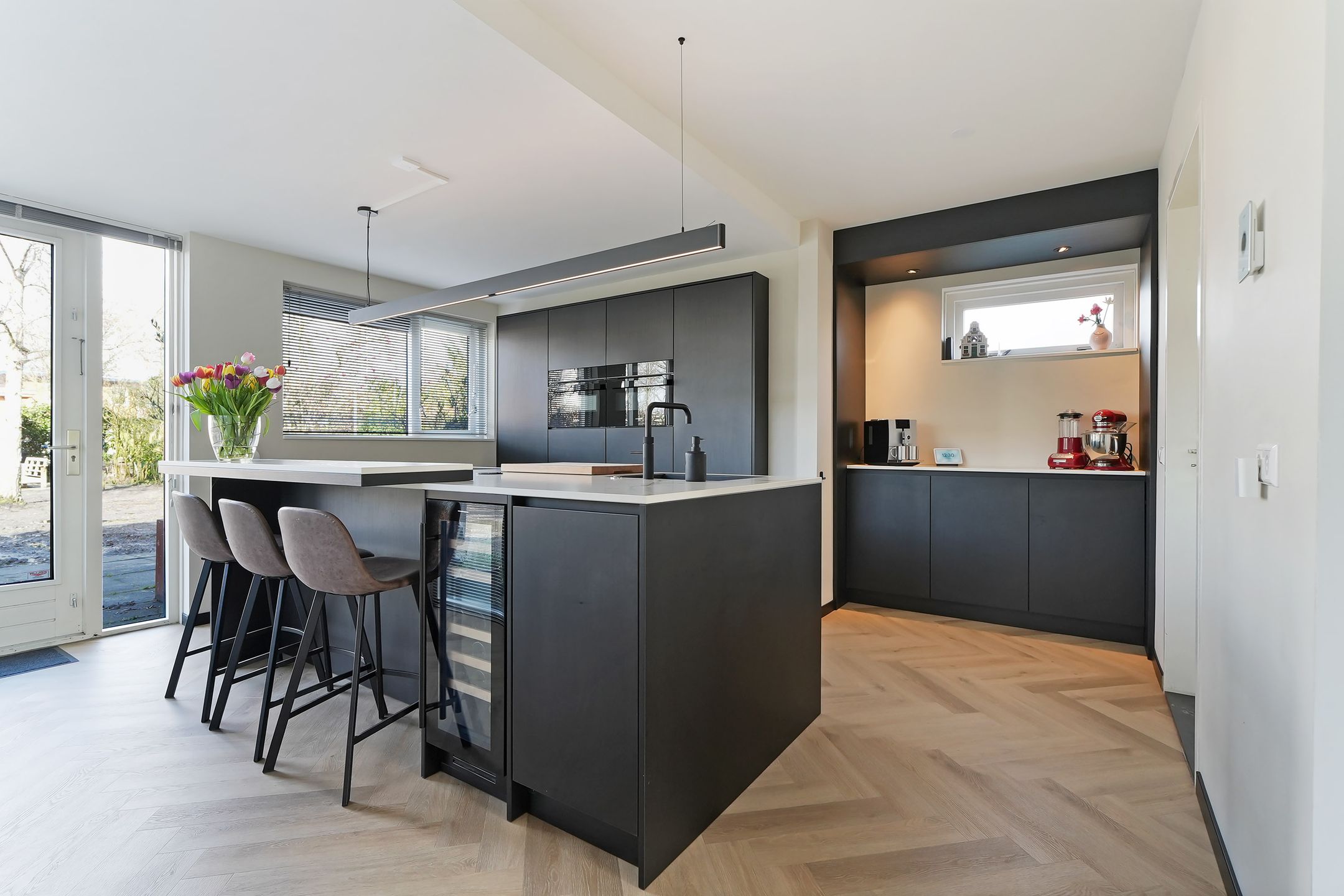 Photo 3 of C.W. Sturmstraat 20