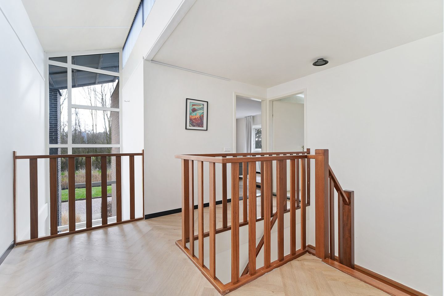 Photo 19 of C.W. Sturmstraat 20