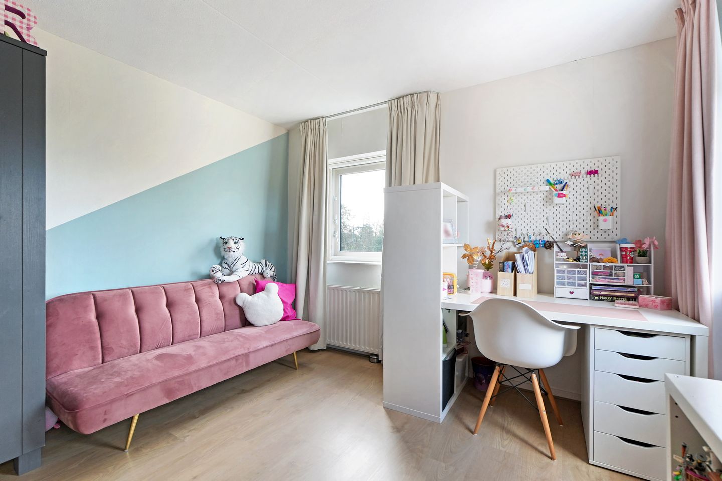 Photo 29 of C.W. Sturmstraat 20