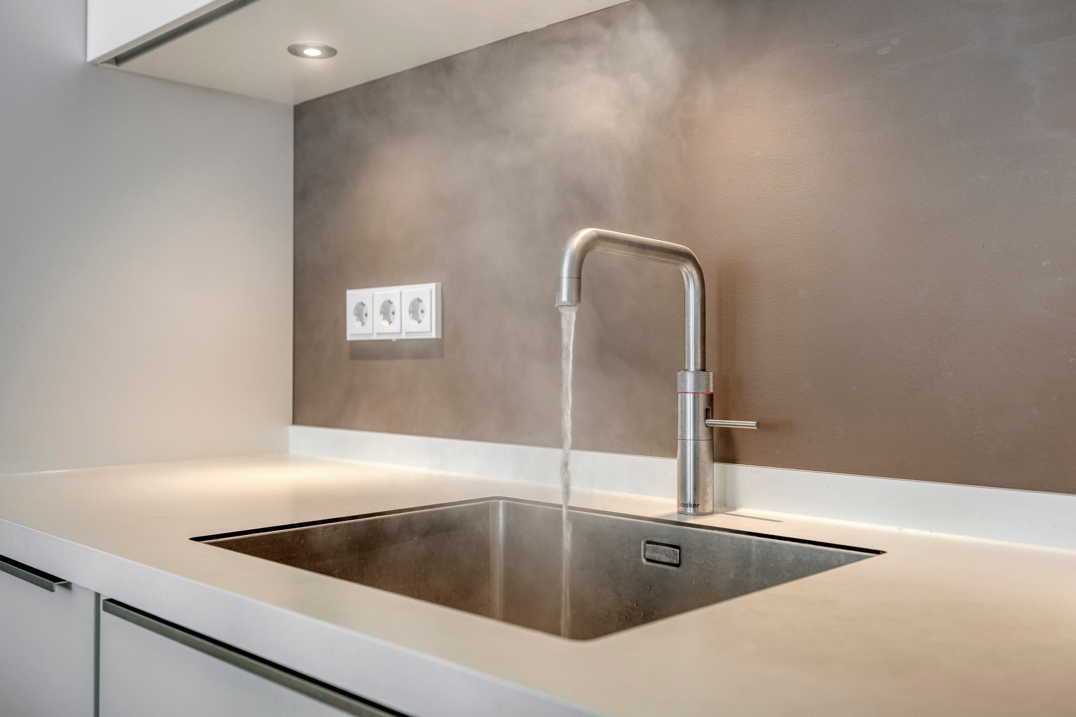 Foto 33 van Lisdodde 15-203