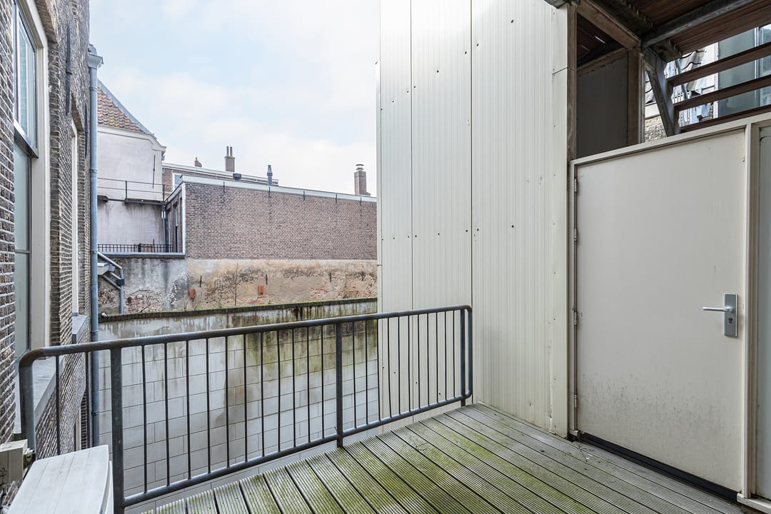 Foto 43 van Wijnstraat 131