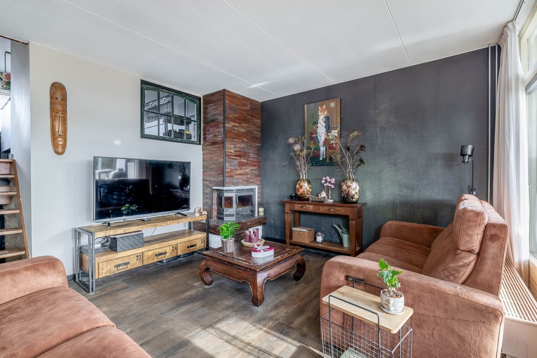 Photo 7 of Burg A P vd Blinkln 72