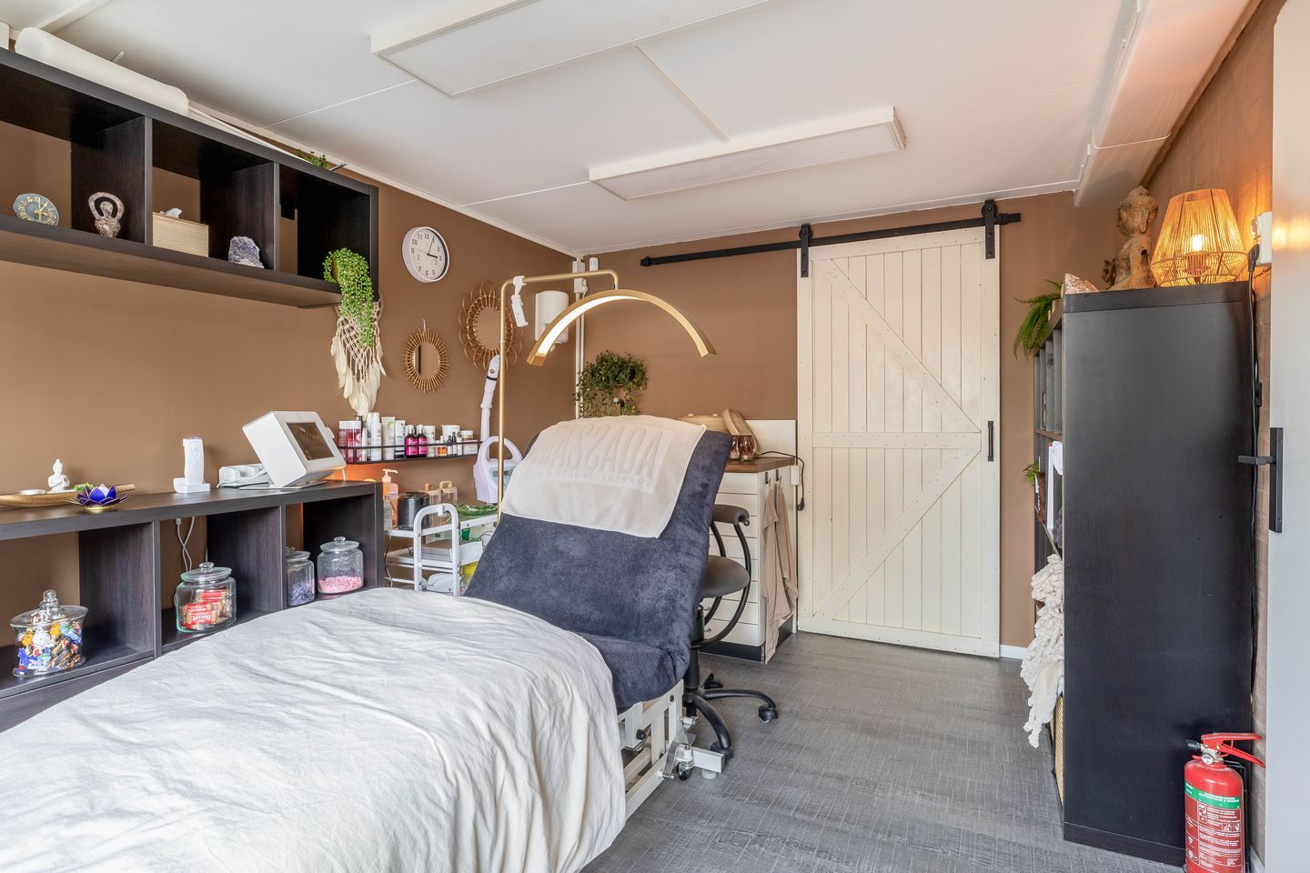 Photo 14 of Burg A P vd Blinkln 72