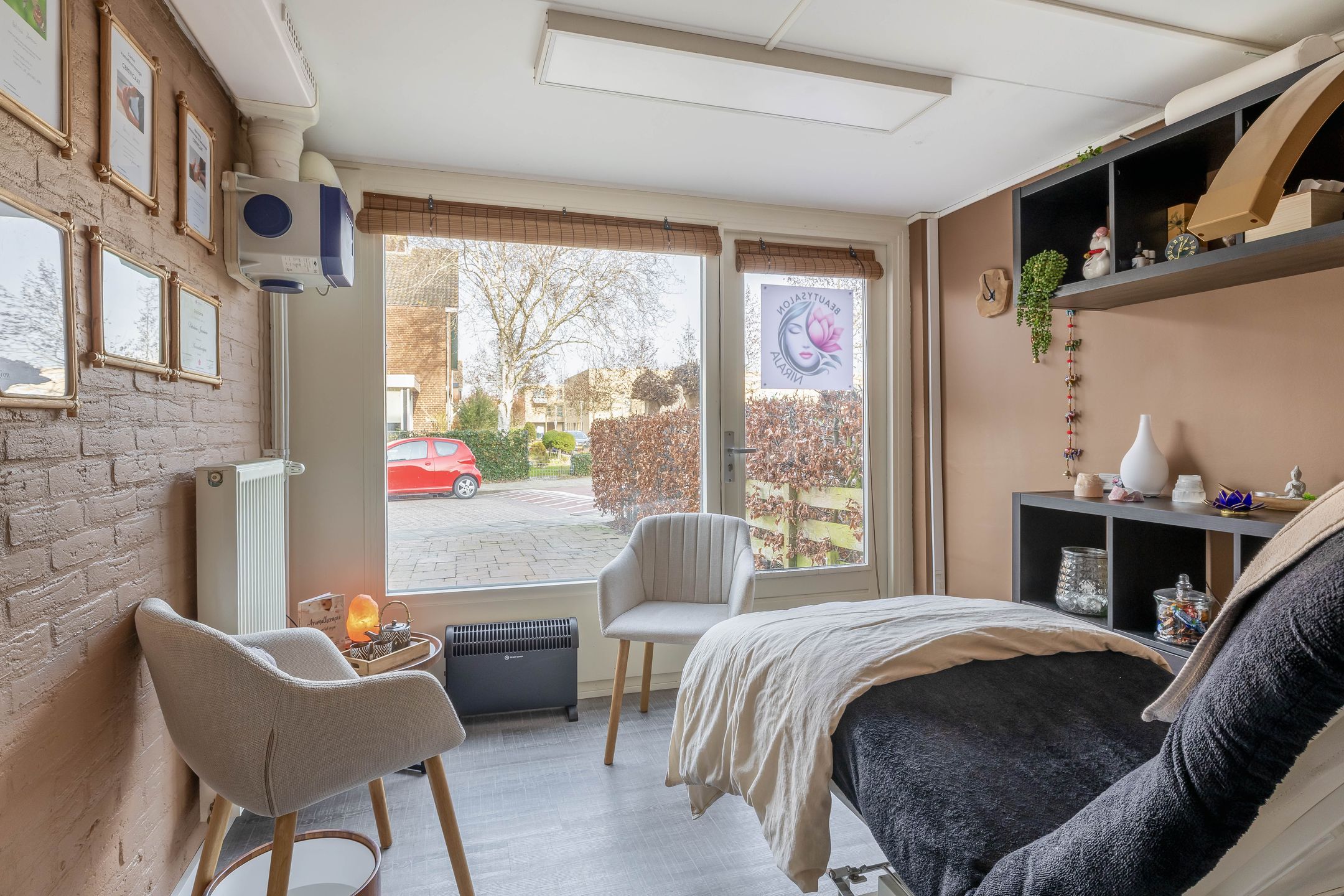 Photo 15 of Burg A P vd Blinkln 72