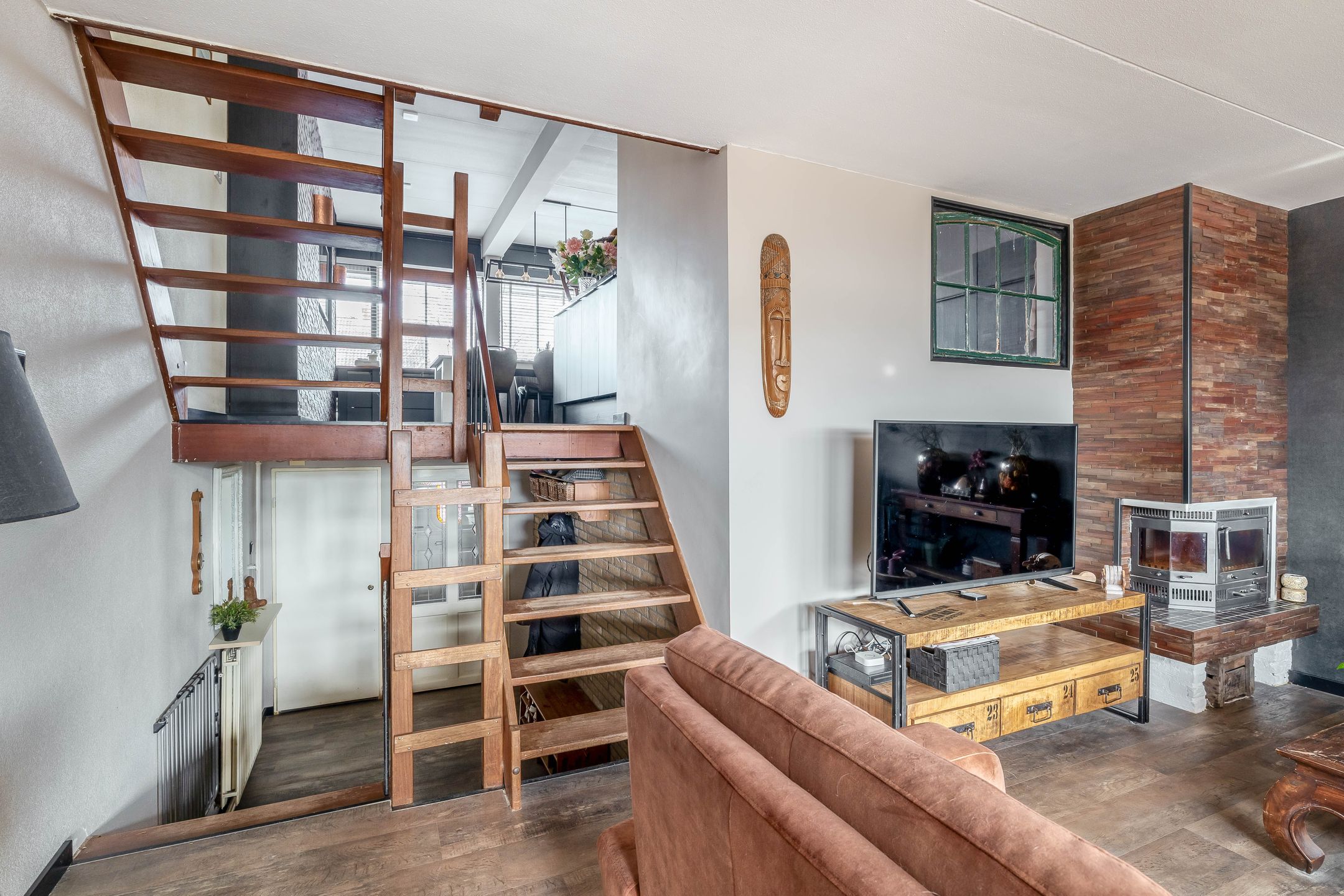 Photo 21 of Burg A P vd Blinkln 72