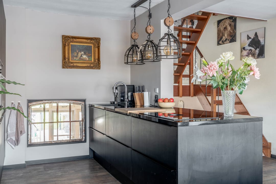 Photo 28 of Burg A P vd Blinkln 72