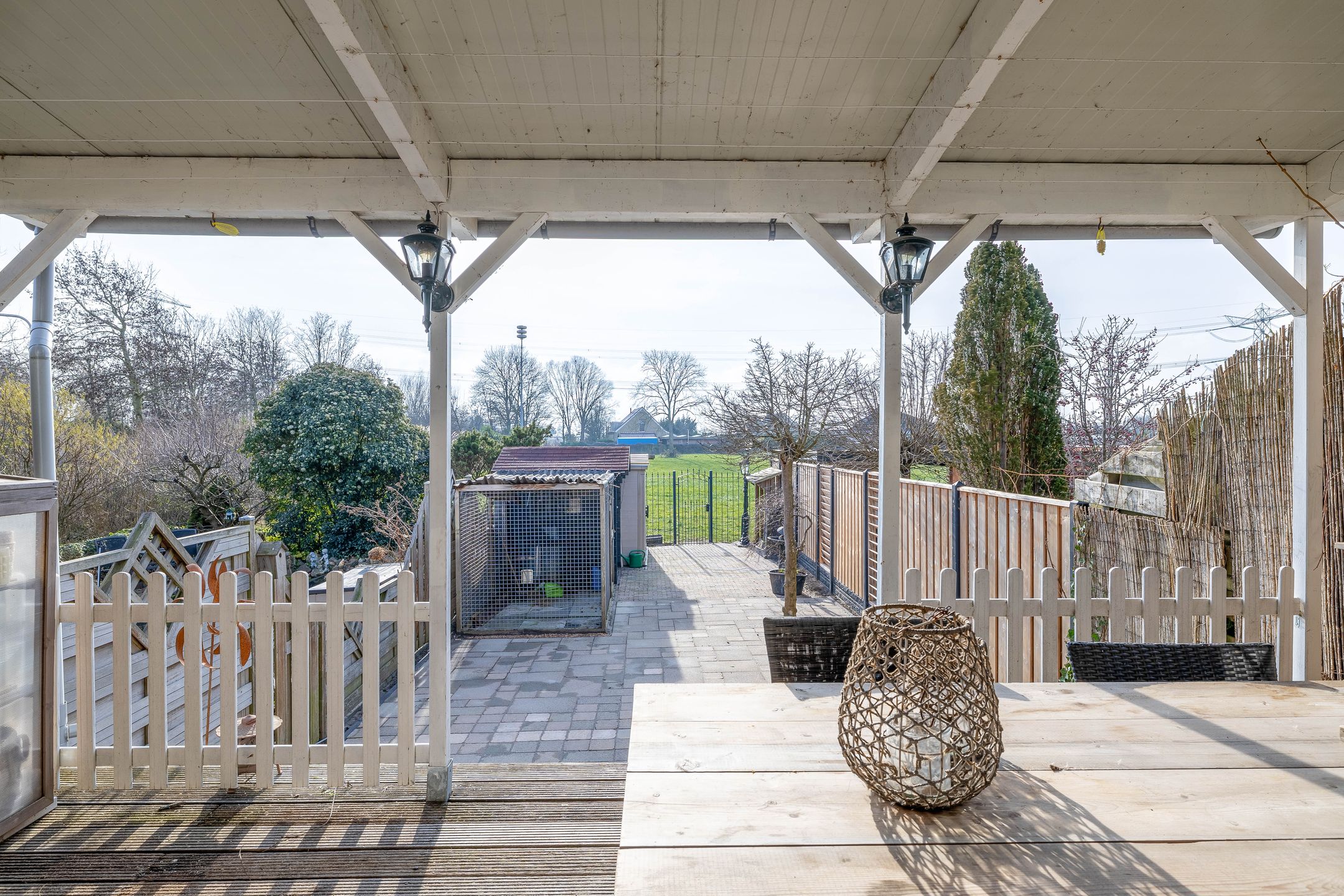 Photo 3 of Burg A P vd Blinkln 72