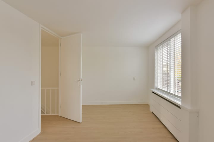 Foto 11 van James Grievelaan 39