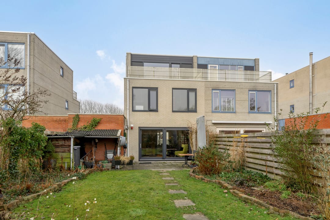 Foto 46 van Van Loghemstraat 60