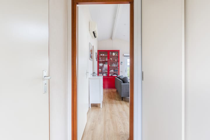 Photo 19 of Lange Zuiderweg 142-918