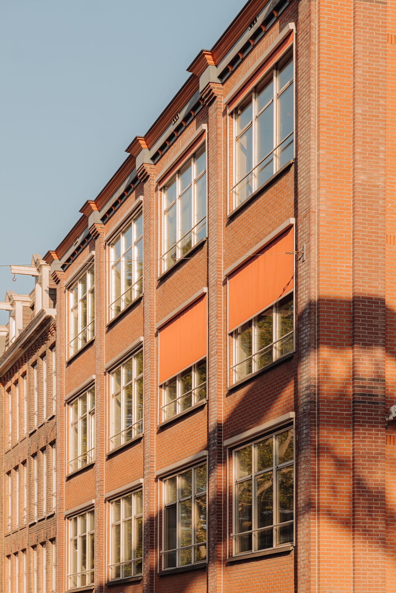 Bekijk foto 3 van Hoogte Kadijk 143-145