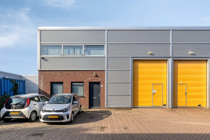 De Plaats 13, Hendrik-Ido-Ambacht