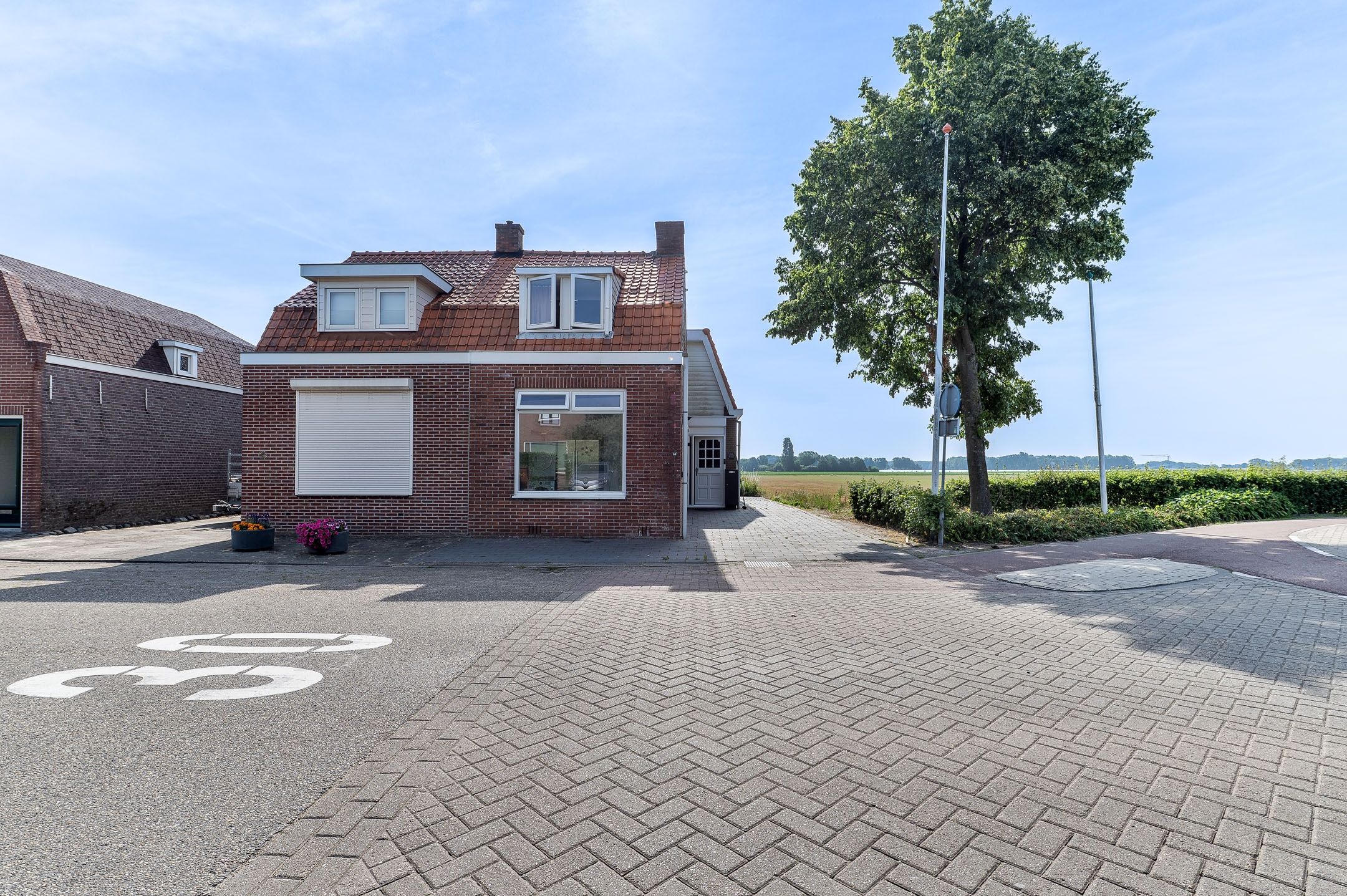 Photo 51 of Moerstraatseweg 44