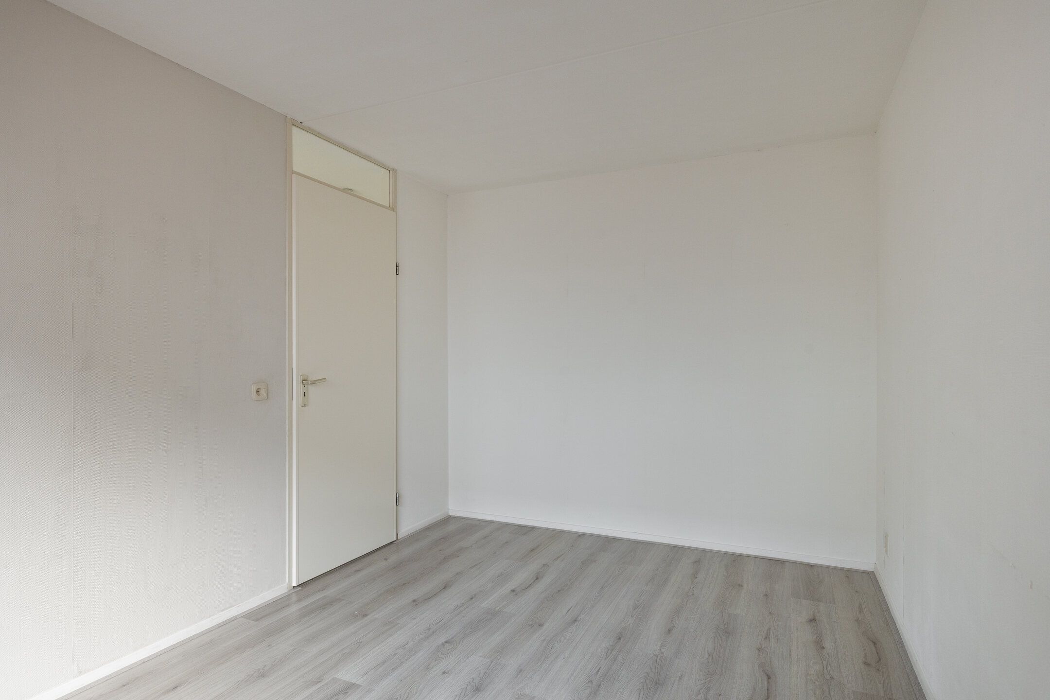 Photo 18 of Graaf van Burenstraat 2-F23