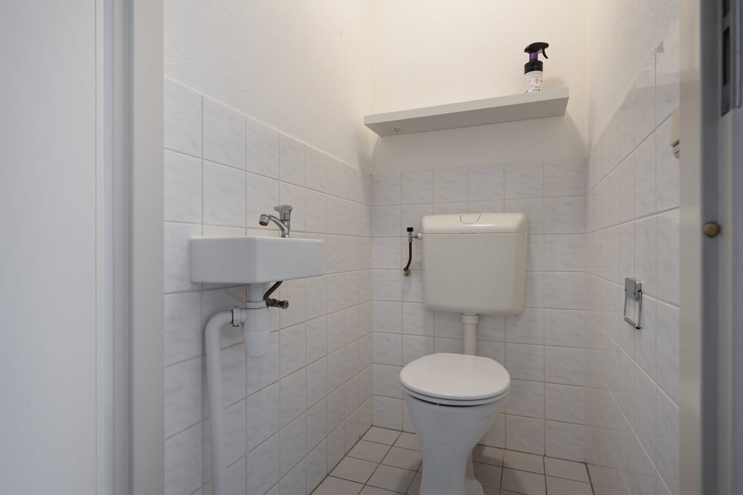 Photo 22 of Graaf van Burenstraat 2-F23