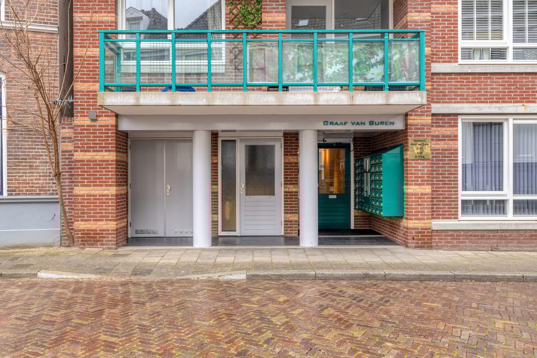 Photo 28 of Graaf van Burenstraat 2-F23
