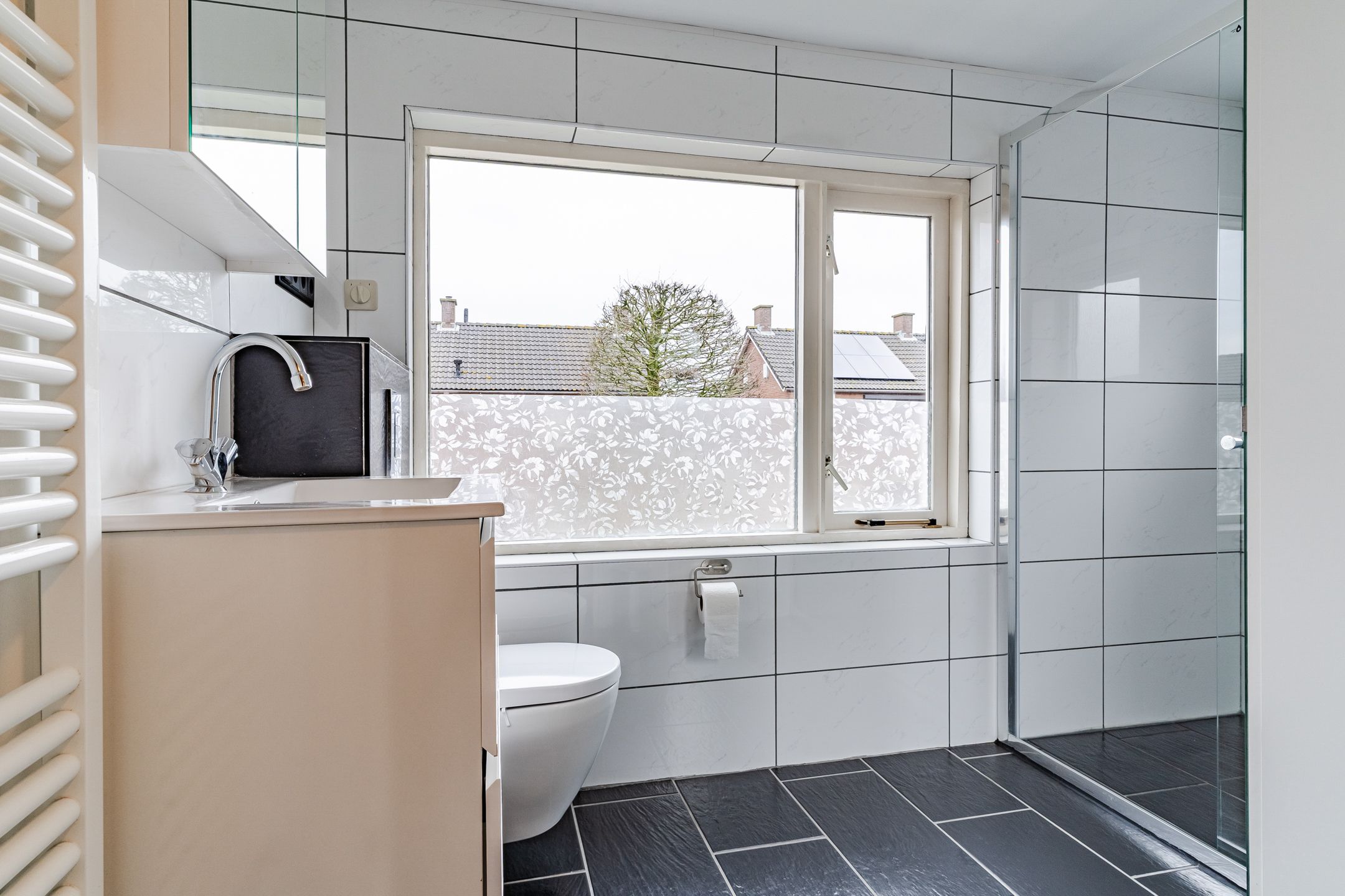 Photo 24 of Rozenstraat 27