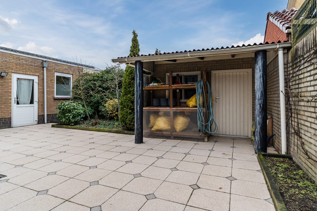 Photo 31 of Rozenstraat 27