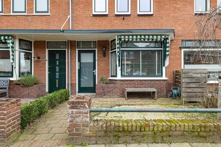 Photo 4 of Prins Bernhardstraat 5