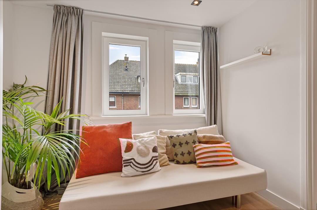 Photo 22 of Prins Bernhardstraat 5