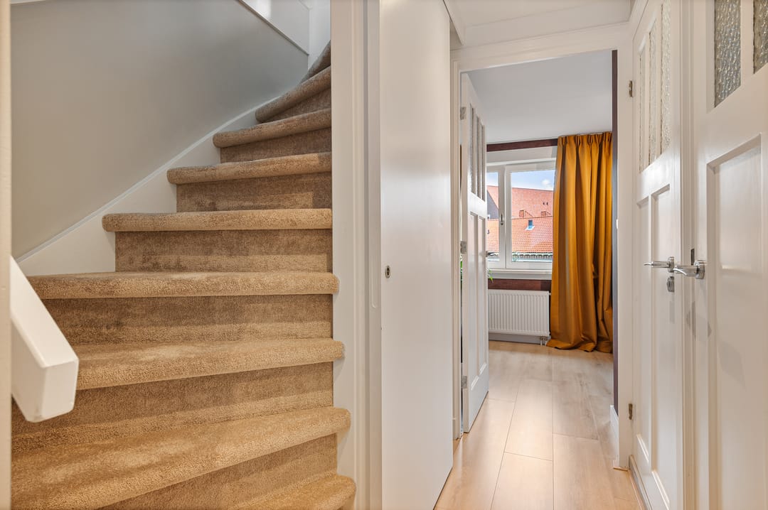 Photo 26 of Prins Bernhardstraat 5