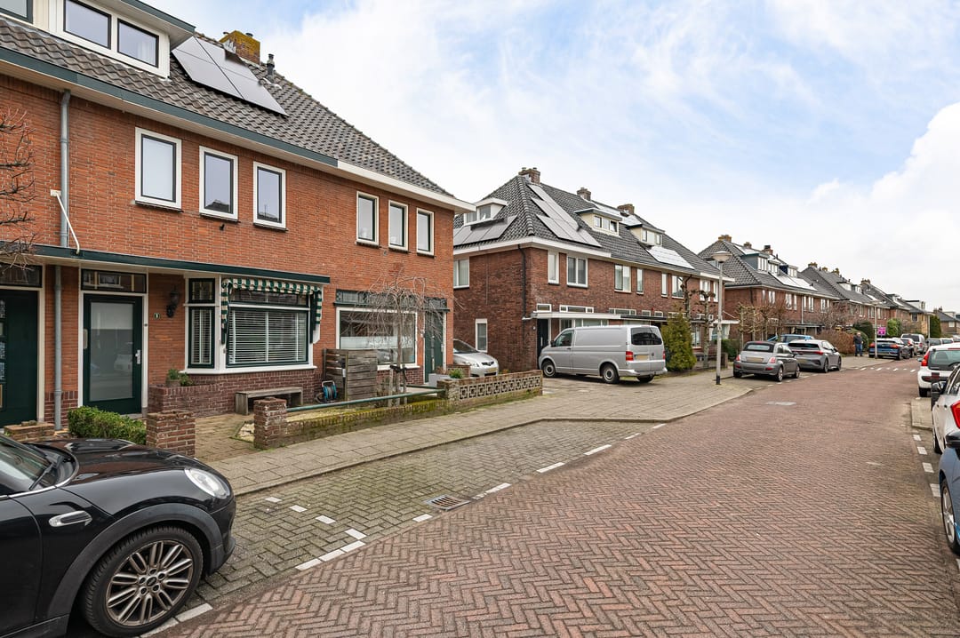 Photo 31 of Prins Bernhardstraat 5