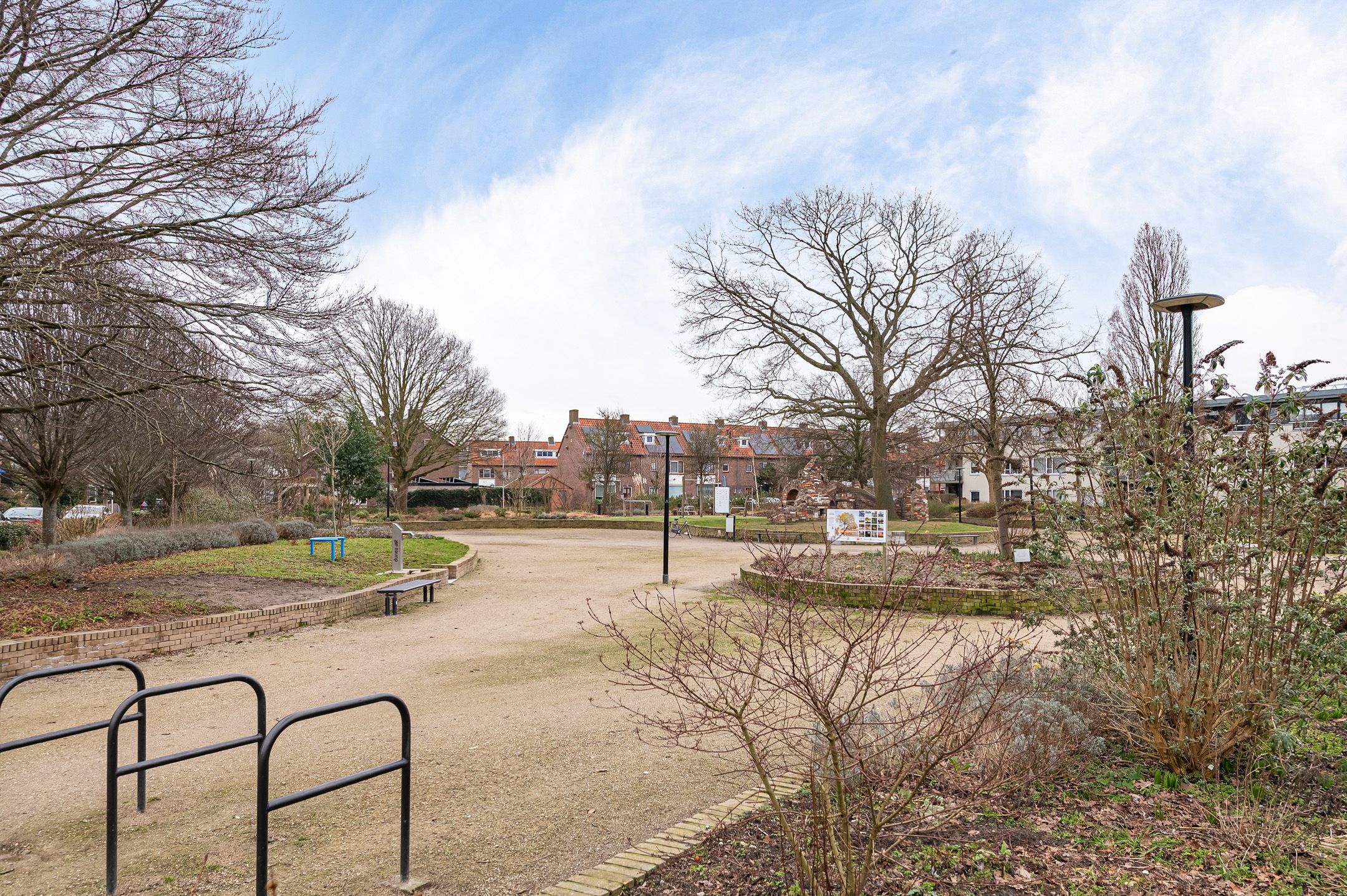 Photo 36 of Prins Bernhardstraat 5