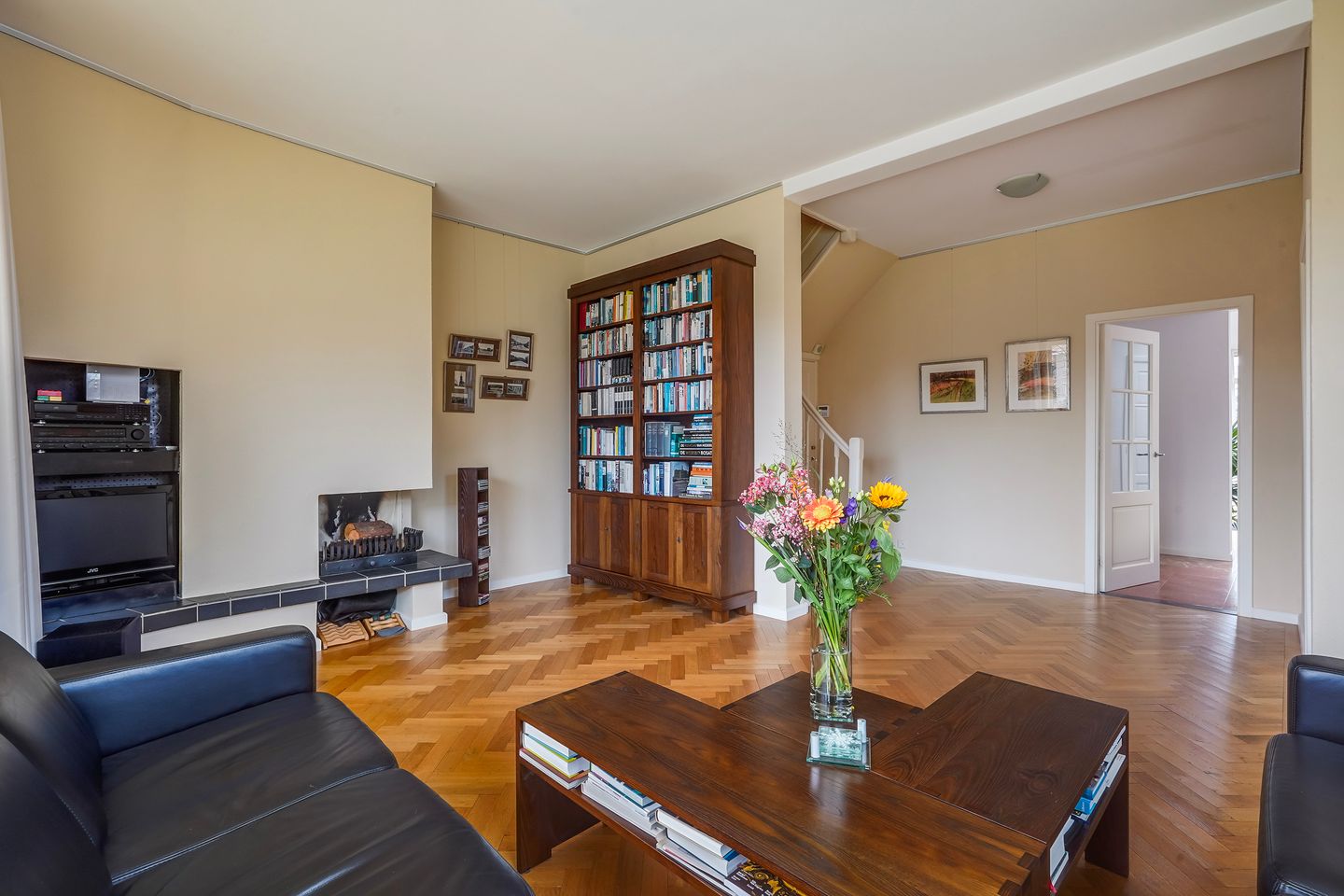 Photo 10 of Hoenderlaan 7